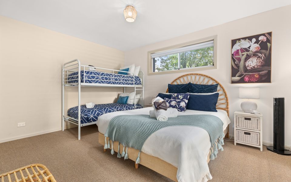 Dun2/9 – White Sands Deck House by Experience Jervis Bay