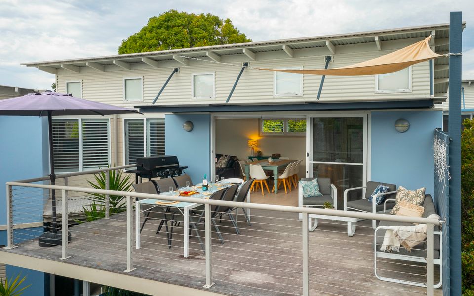 Dun2/9 – White Sands Deck House by Experience Jervis Bay