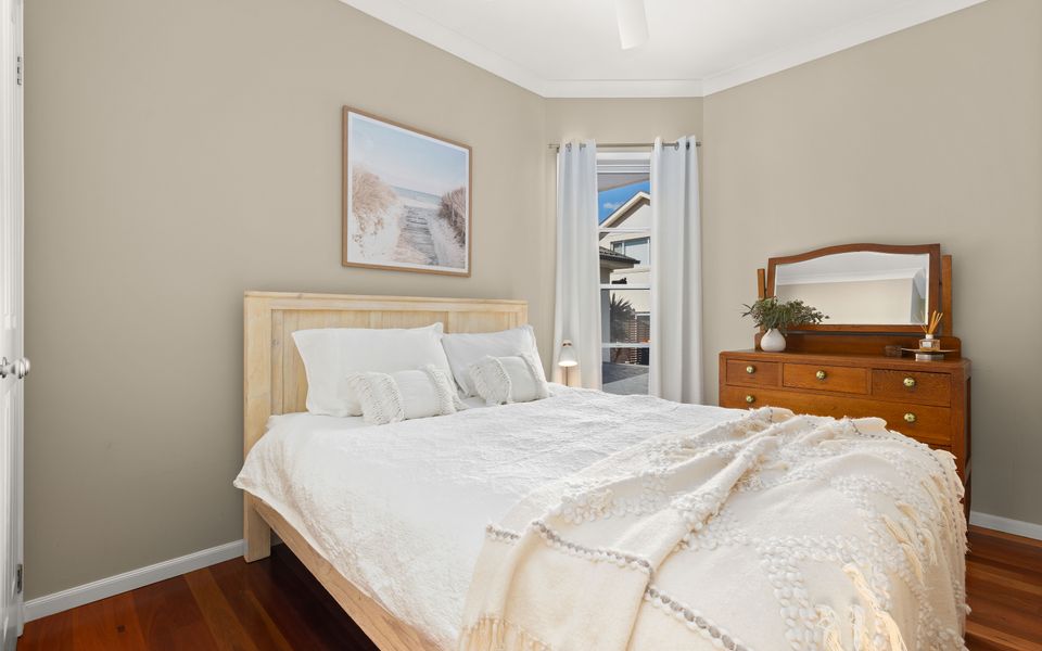 Mor1/6 – Husky Haven by Experience Jervis Bay