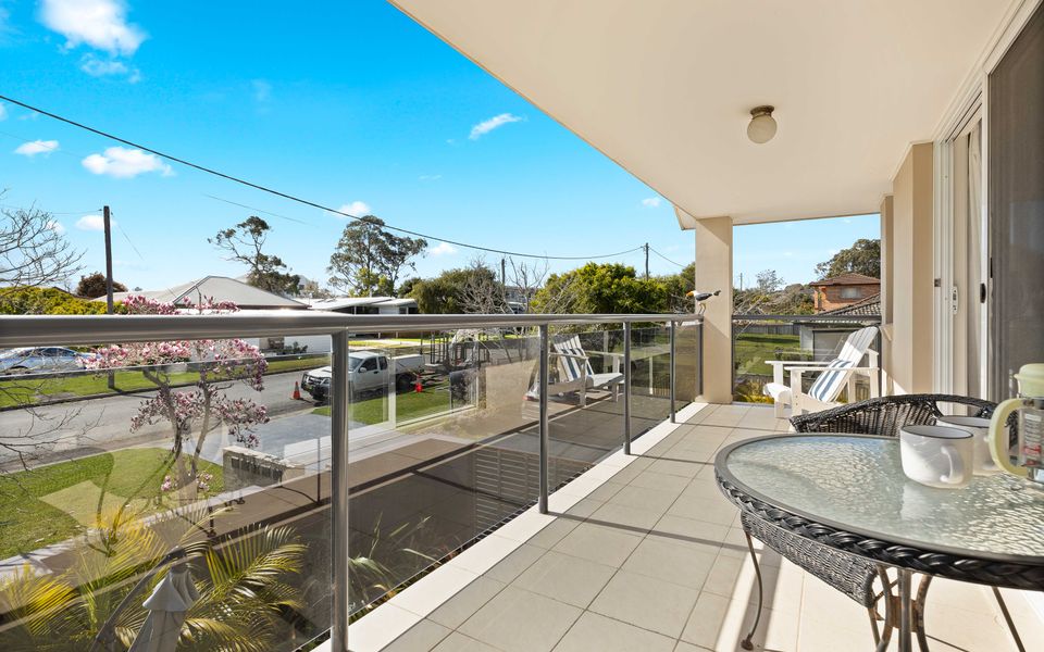 Mor1/6 – Husky Haven by Experience Jervis Bay