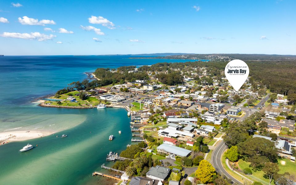 Mor1/6 – Husky Haven by Experience Jervis Bay