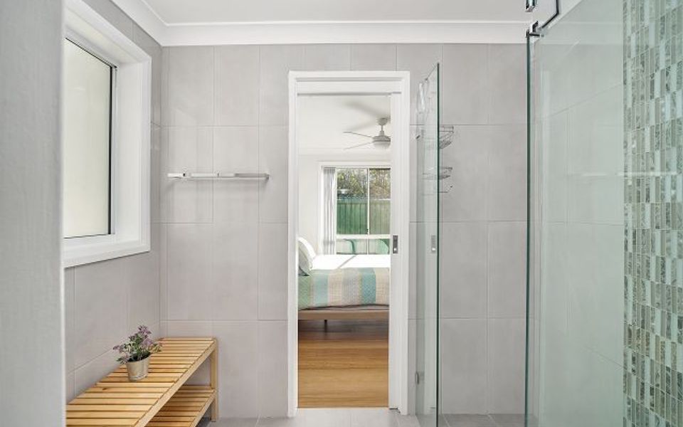 Cur61 – Shellys by Experience Jervis Bay