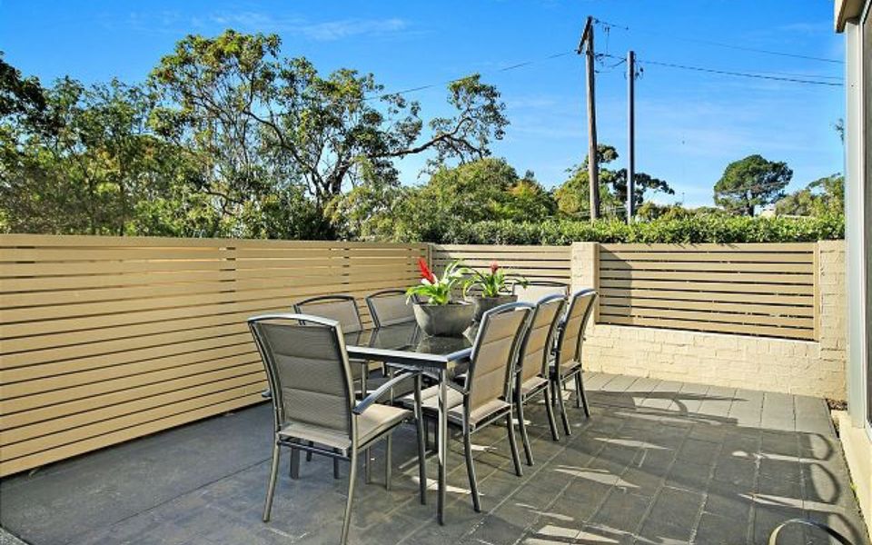 Min1/3 – Saltbush at Vincentia by Experience Jervis Bay