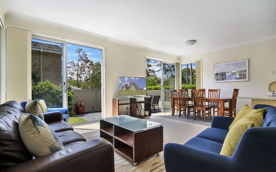 Min1/3 – Saltbush at Vincentia by Experience Jervis Bay