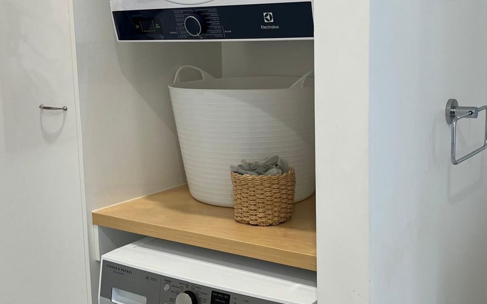 Eli1/393 – Banksia on Blenheim by Experience Jervis Bay