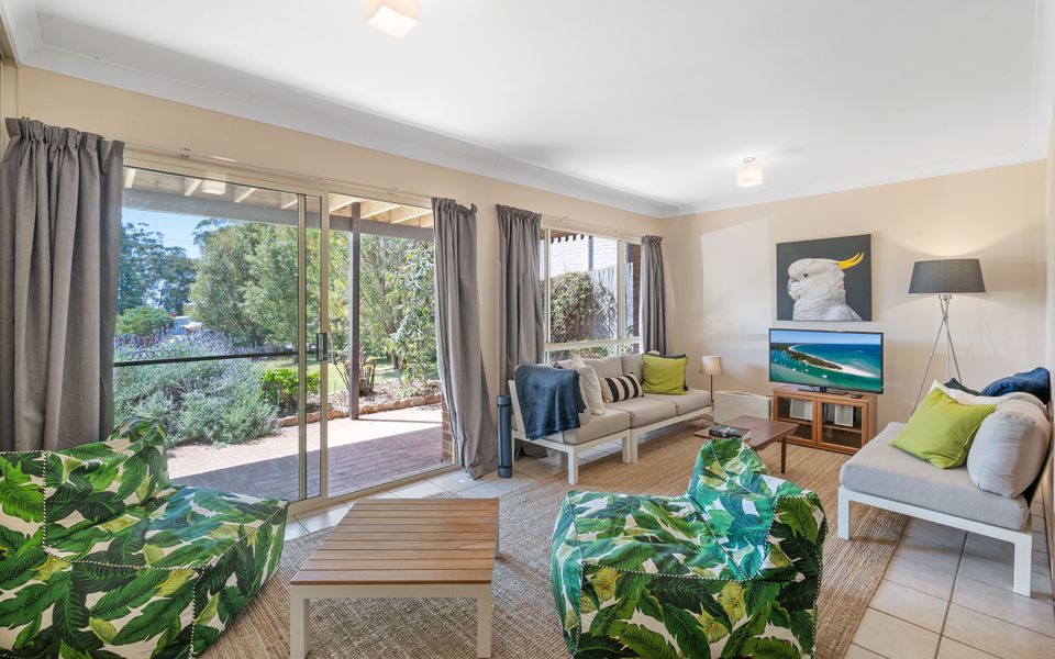 Eli265 – Our Beach House by Experience Jervis Bay