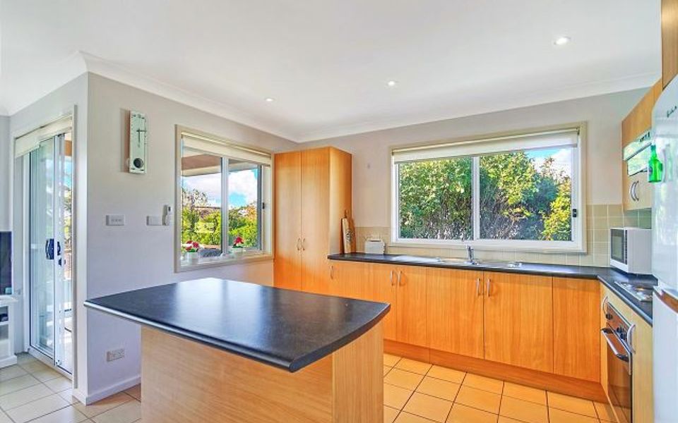 Ann8/20 – Bella on Jervis by Experience by Jervis Bay