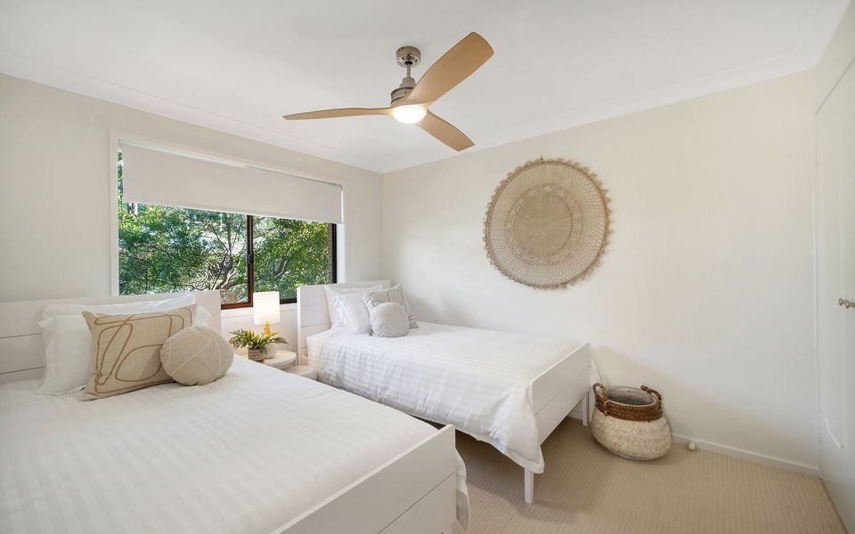 Eli7/215 – Catch of the Bay by Experience Jervis Bay