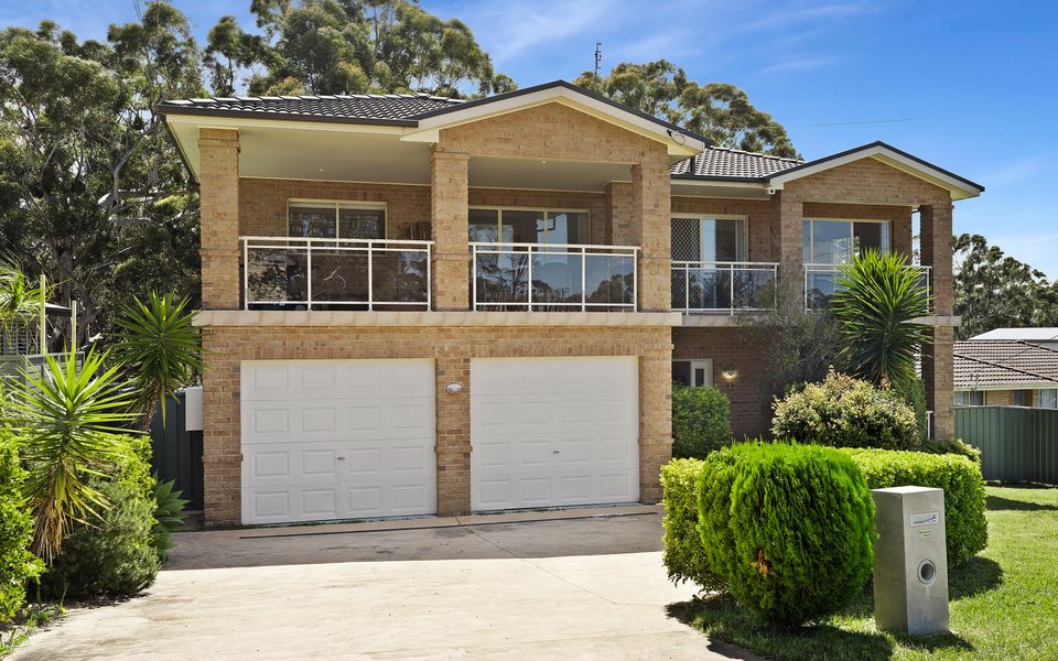 Stg45 – The Lighthouse by Experience Jervis Bay