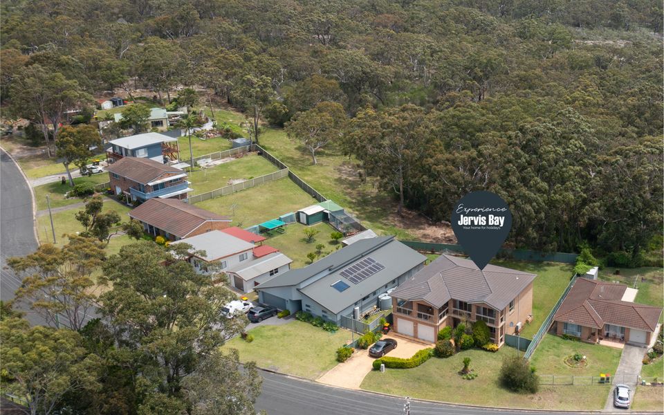 Stg45 – The Lighthouse by Experience Jervis Bay