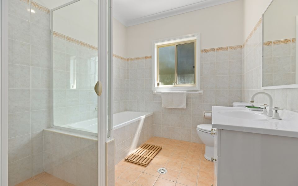 Stg45 – The Lighthouse by Experience Jervis Bay