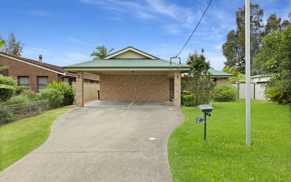 Ker2/46 – Furry Friends by Experience Jervis Bay