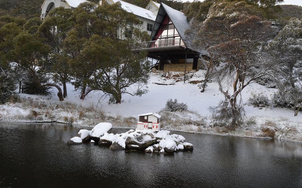 Moonbah Ski Lodge