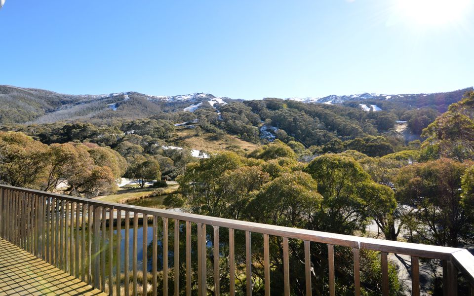 Moonbah Ski Lodge