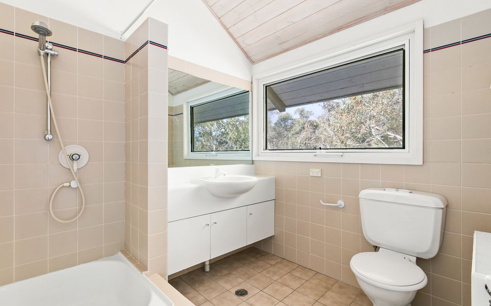 Silvertop Chalet