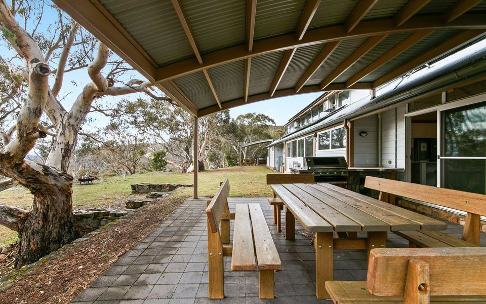 Silvertop Chalet