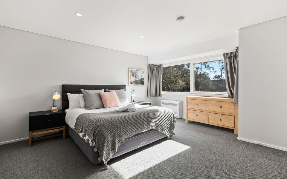 Silvertop Chalet