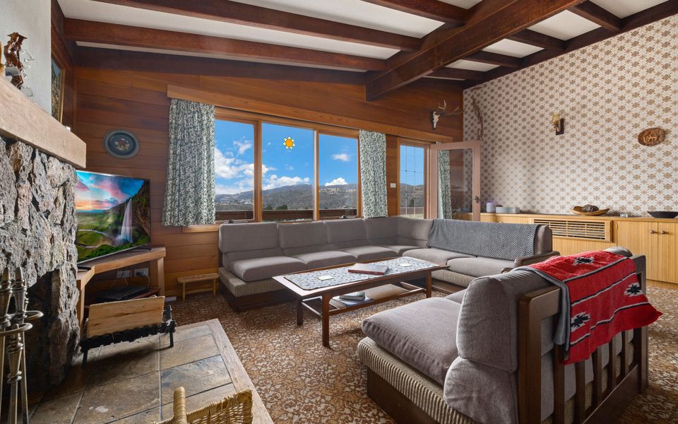 Elvira Ski Haus
