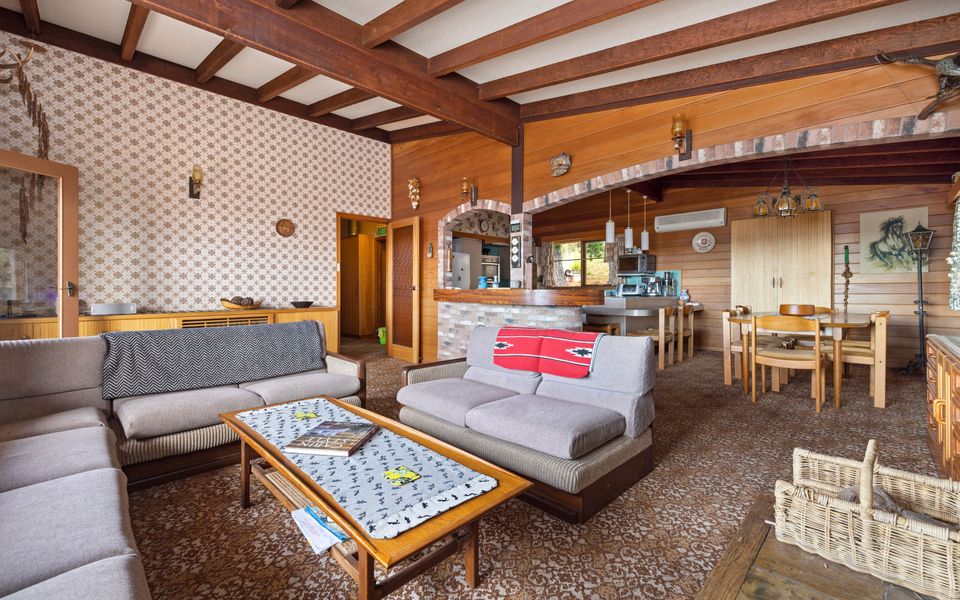 Elvira Ski Haus