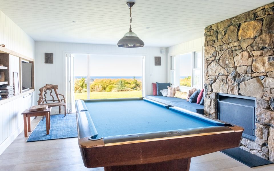 Escarpment House