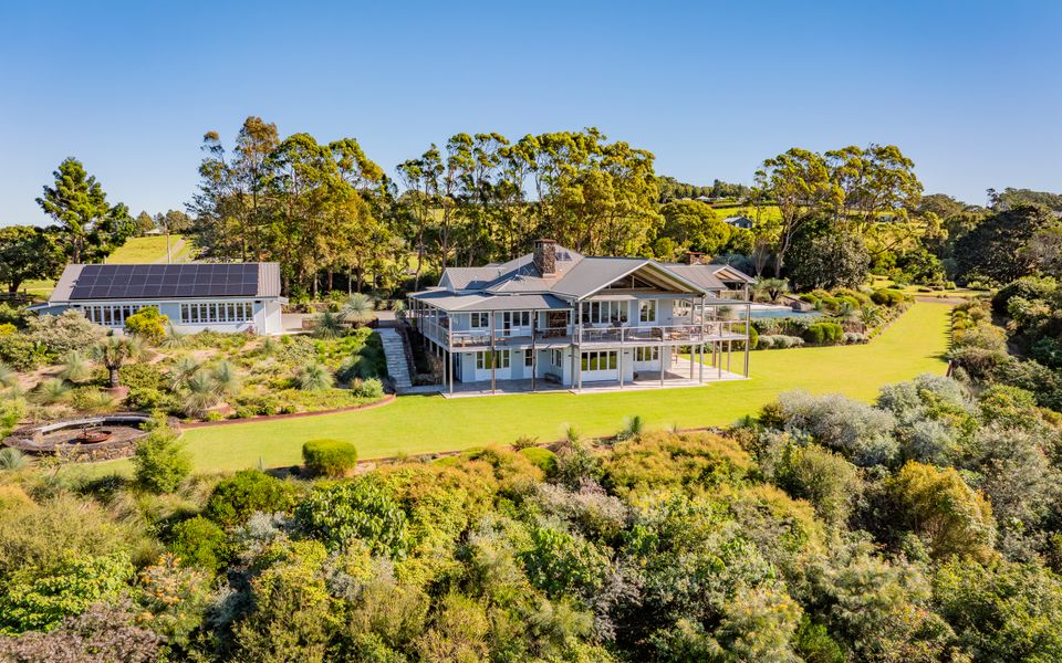 Escarpment House