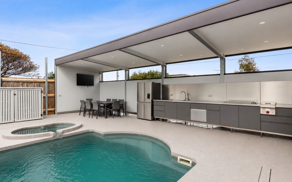 Portarlington Beach Retreat