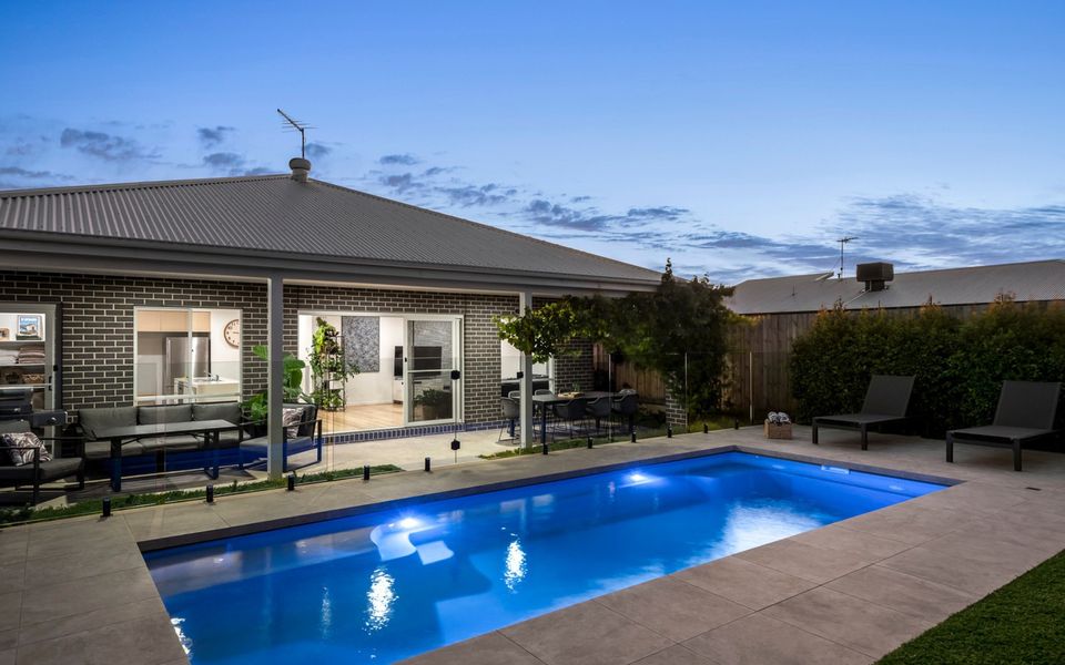 Regal Retreat