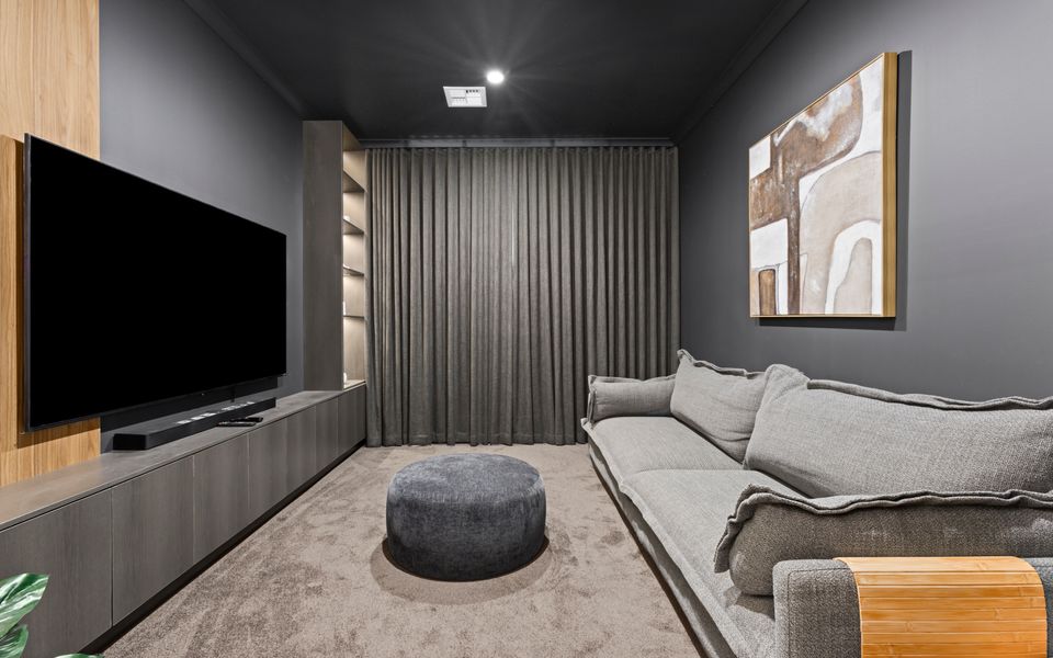 Luxe Coastal Retreat