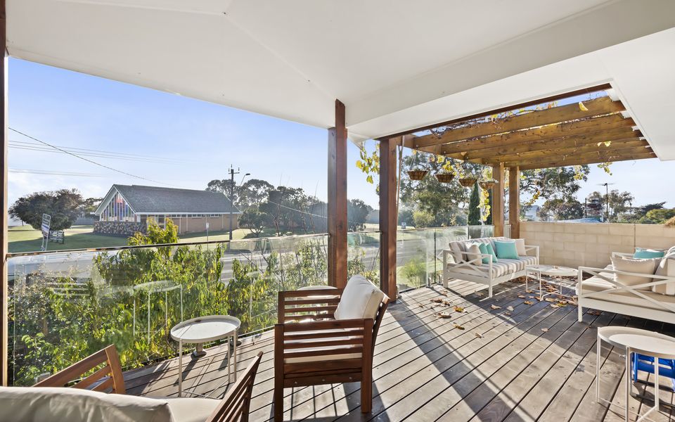 Kingfisher Beach House