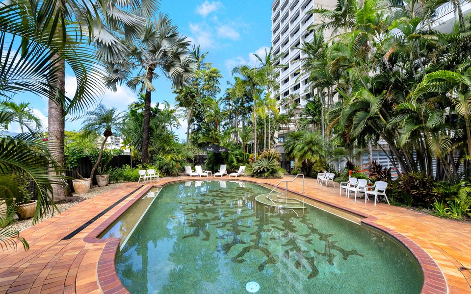 73 Rydges Plaza Esplanade with Ocean & City Views
