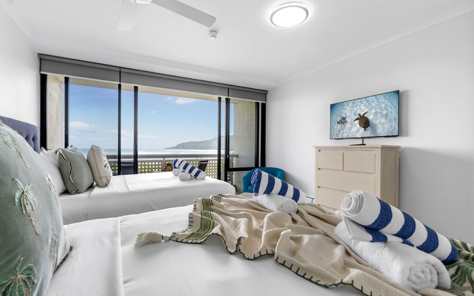 73 Rydges Plaza Esplanade with Ocean & City Views