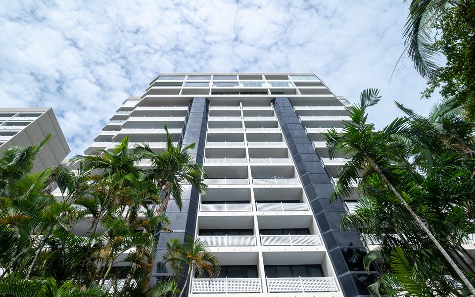 73 Rydges Plaza Esplanade with Ocean & City Views