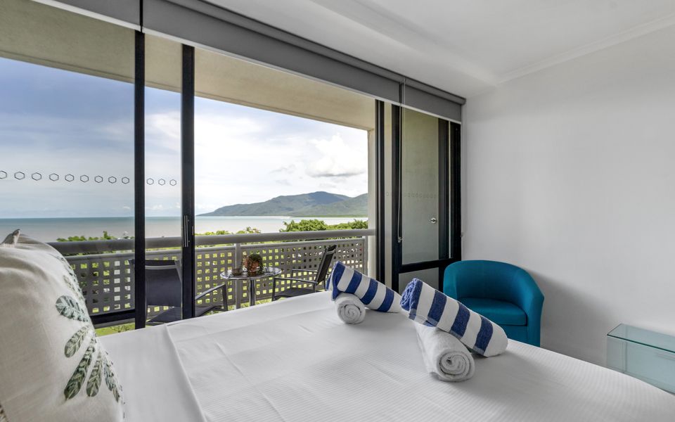 73 Rydges Plaza Esplanade with Ocean & City Views
