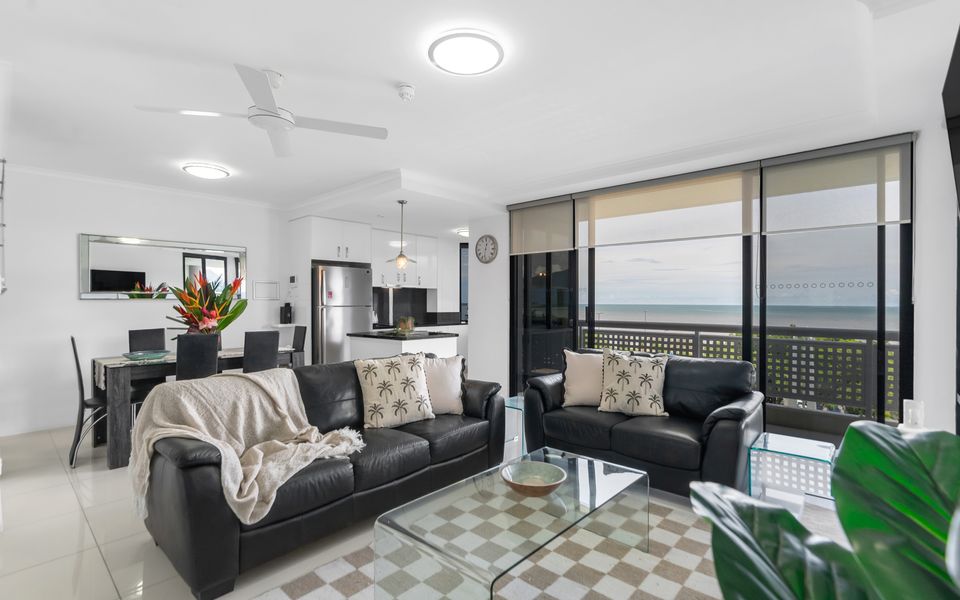 73 Rydges Plaza Esplanade with Ocean & City Views