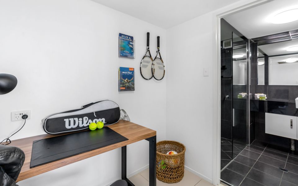 73 Rydges Plaza Esplanade with Ocean & City Views