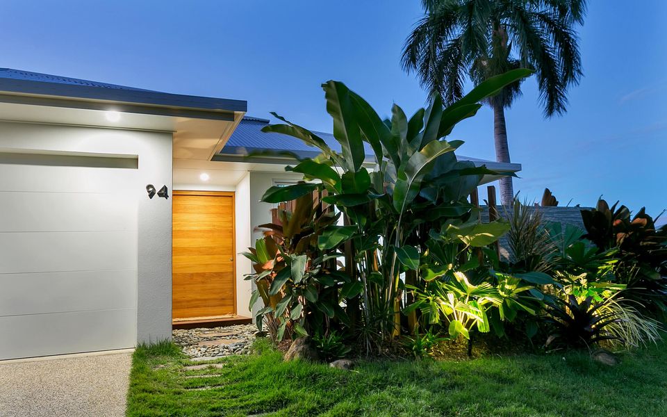 94 Cascade Boulevard Palm Cove