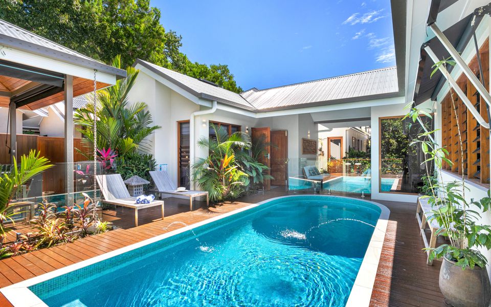 Reef Villa Palm Cove