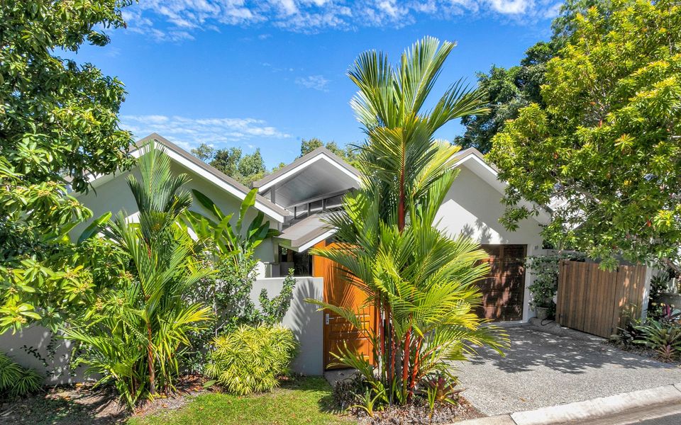 Reef Villa Palm Cove