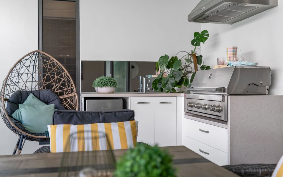 100 Cascade Palm Cove