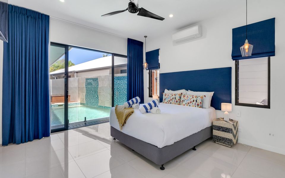100 Cascade Palm Cove