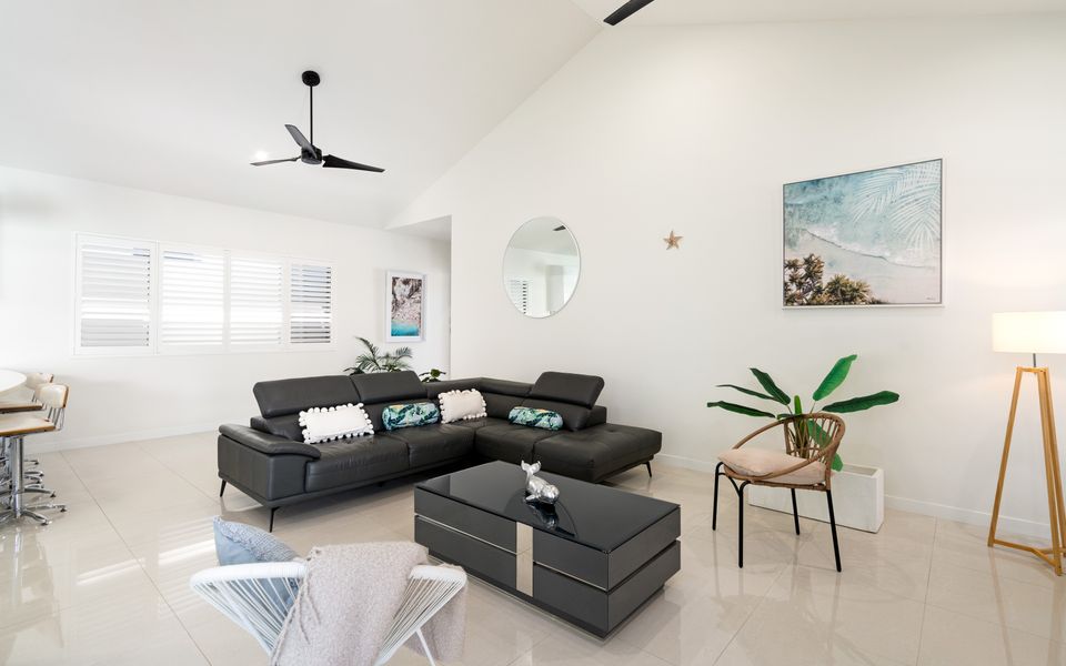100 Cascade Palm Cove