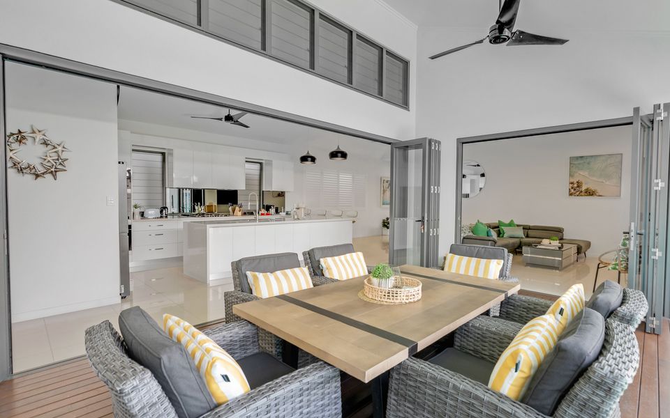 100 Cascade Palm Cove