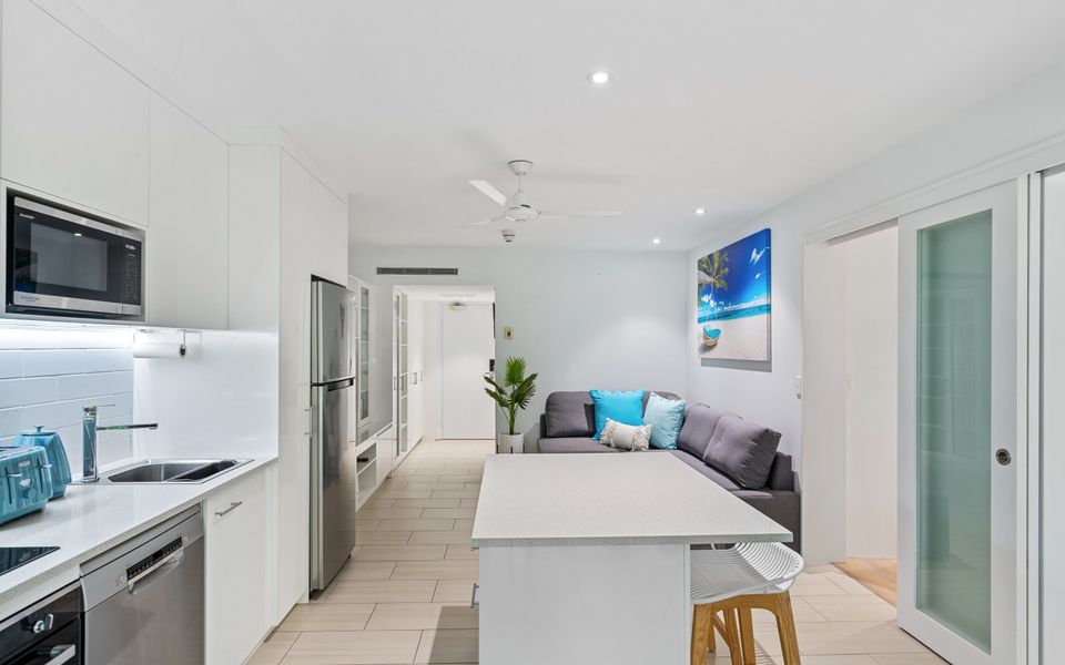 Drift Beachfront Resort Suite 4403