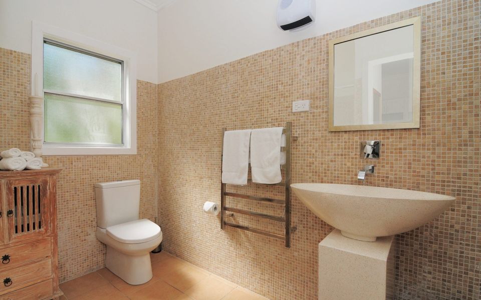 Love Shack – 1 bedroom cosy cottage!
