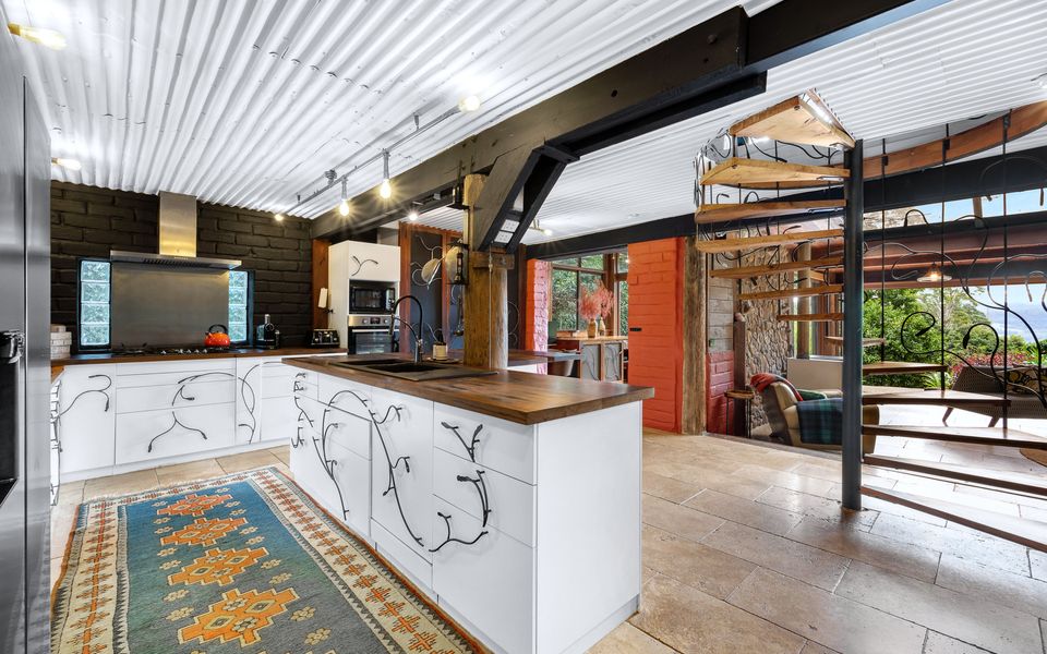 Lyra – Kangaroo Valley
