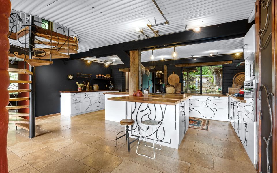 Lyra – Kangaroo Valley