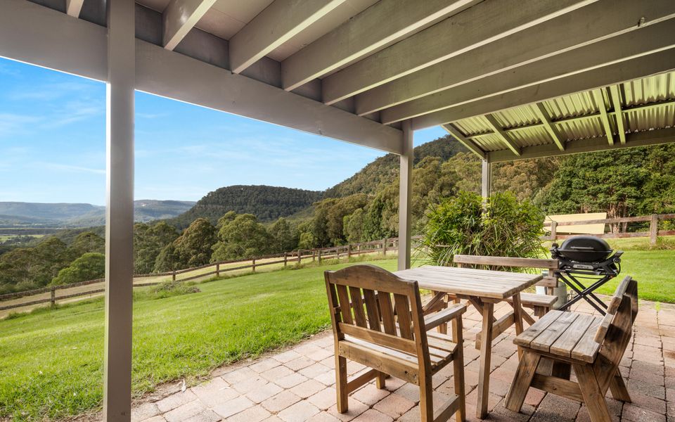 Alcheringa Cottage – Amazing Location with views!