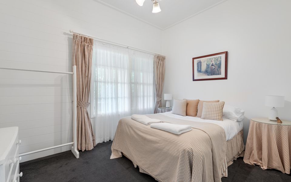 Alcheringa Cottage – Amazing Location with views!