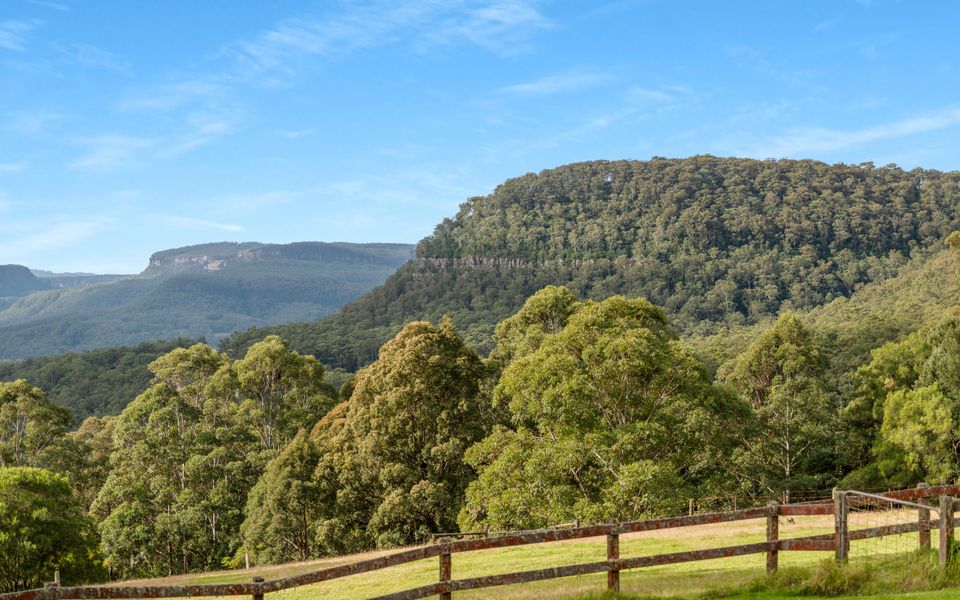 Alcheringa Cottage – Amazing Location with views!