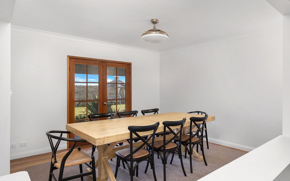 MarMel – Four bedroom home with pool and fire pit